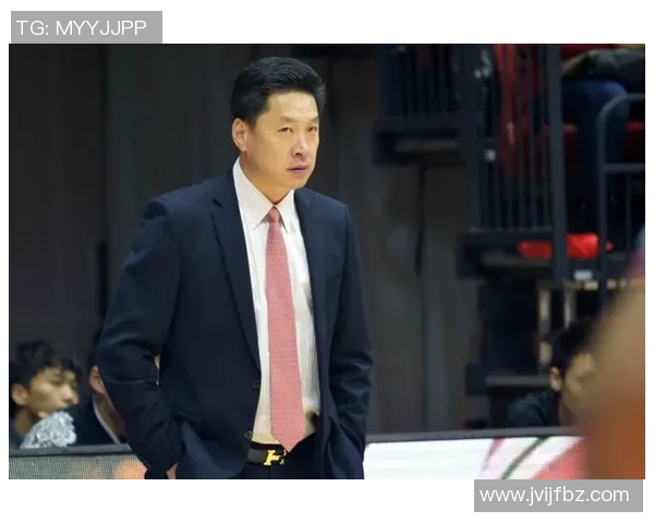 上海飞盘队创新防反战术解析助力球队崛起与发展