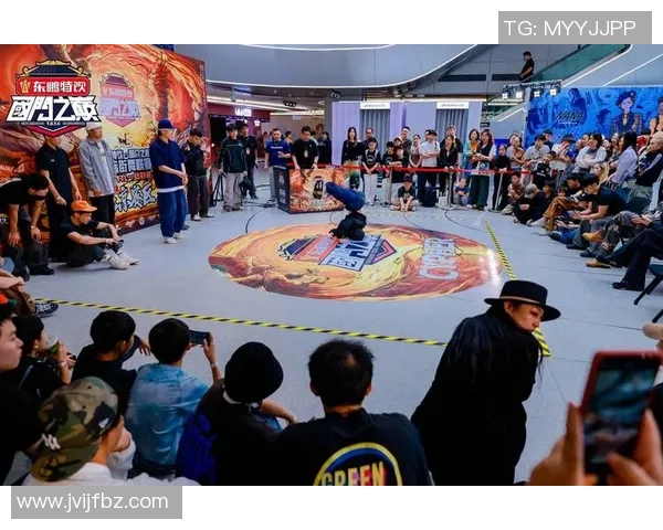 重庆街舞队灵活性创新高引领全国街舞新潮流